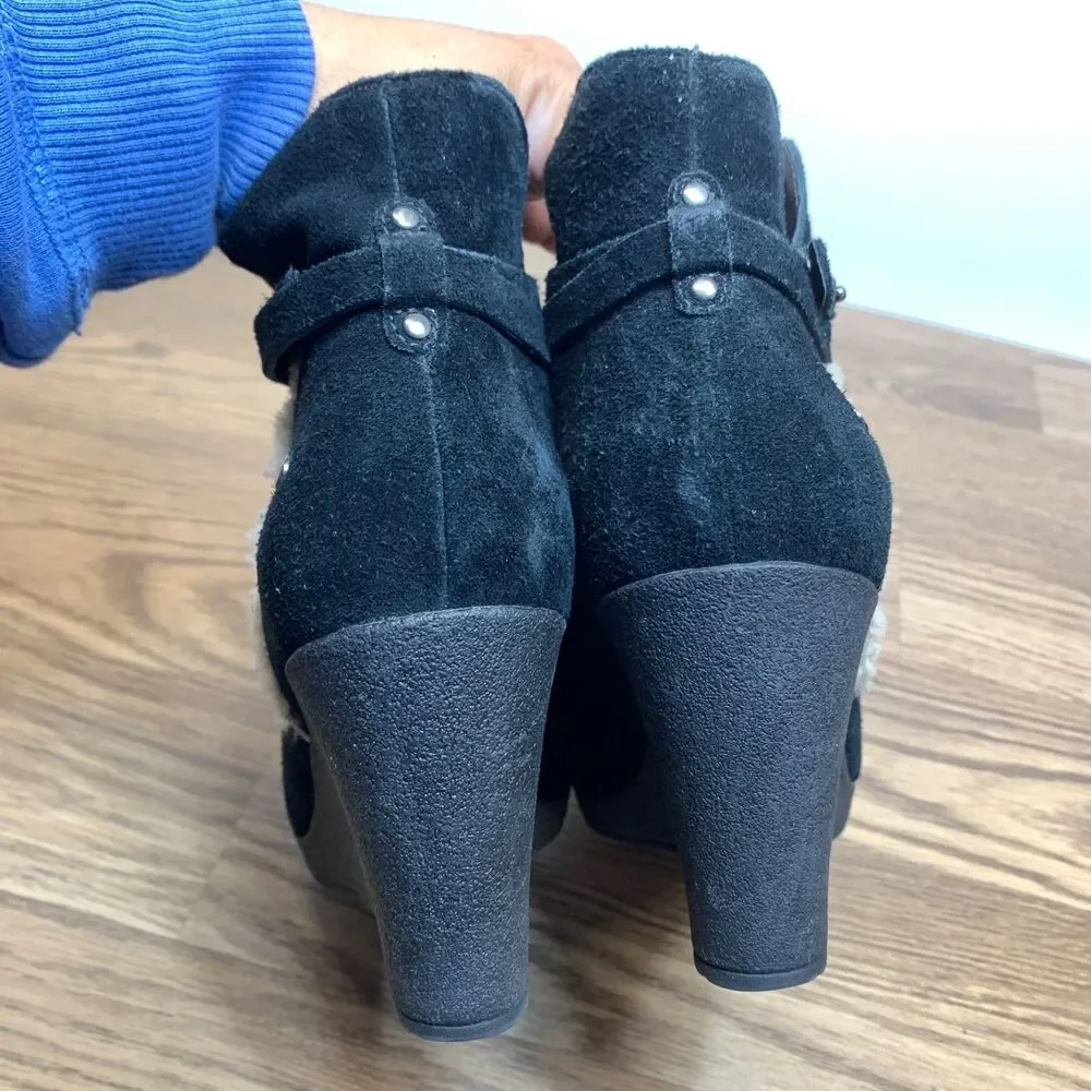 UGG Alexandra Wedge Size‎ 8.5 Black Suede Boot Heel Zipper Shoes Bootie